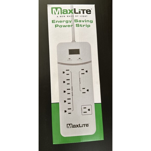 MaxLite 8 Outlet Energy Saving Power Strip with Surge Protection Heavy Duty Cord - Picture 1 of 7